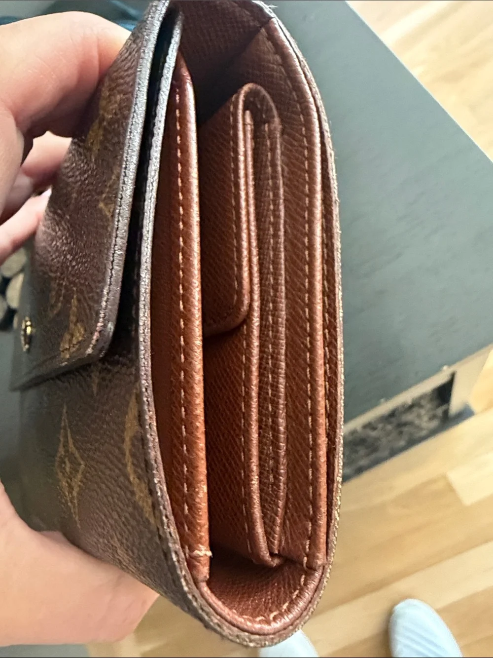 Authentic LOUIS VUITTON Brown Monogram Porte Tresor Etui Papiers Trifold Wallet